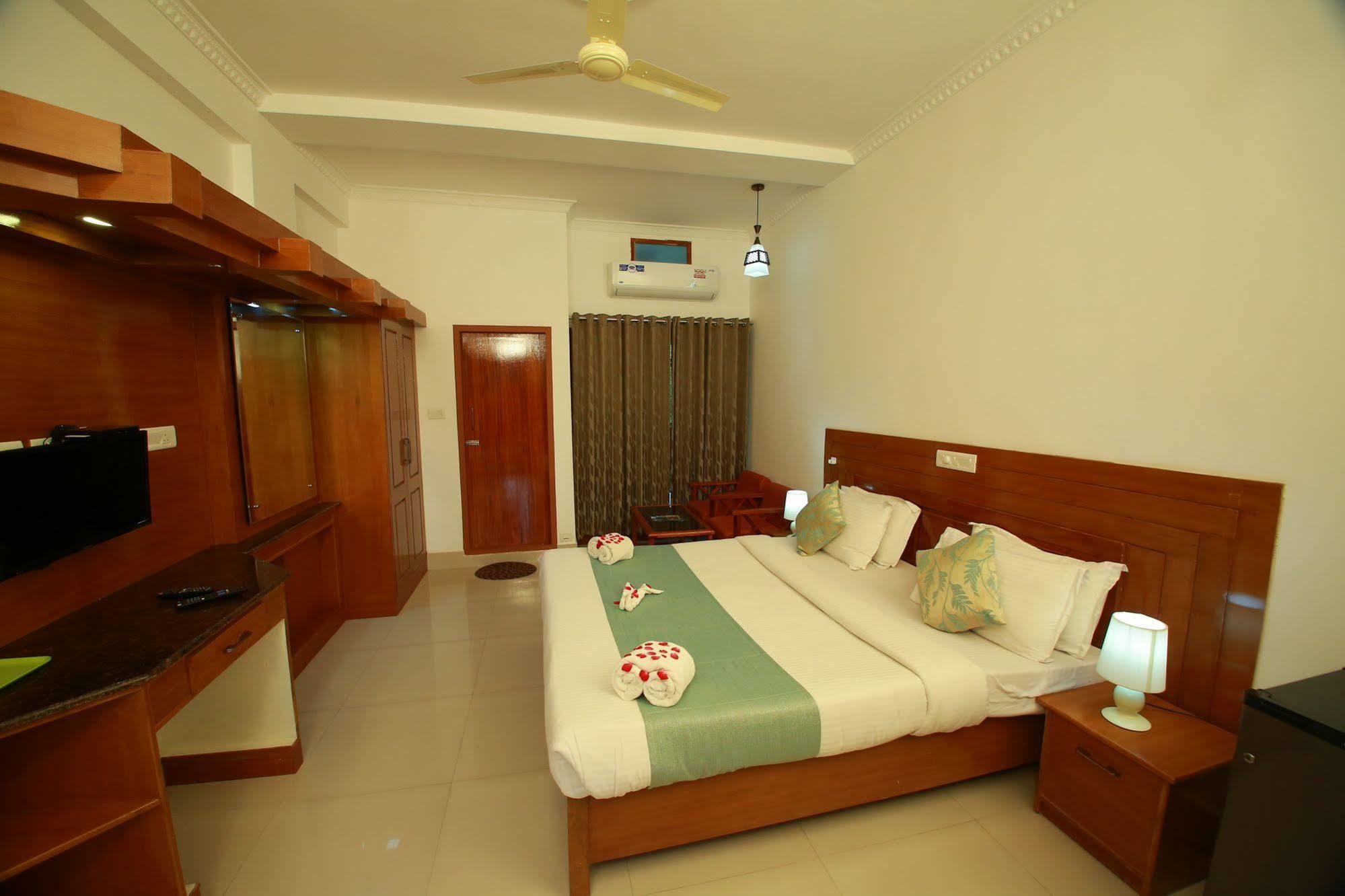 Jungle Park Resorts Thekkady Eksteriør billede